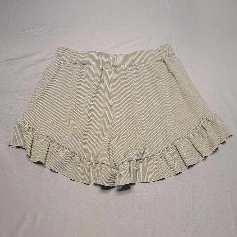 Ron Jon Surf Shop Ruffle Hem Shorts Womens Small Sage Green Ribbed Knit Lounge
